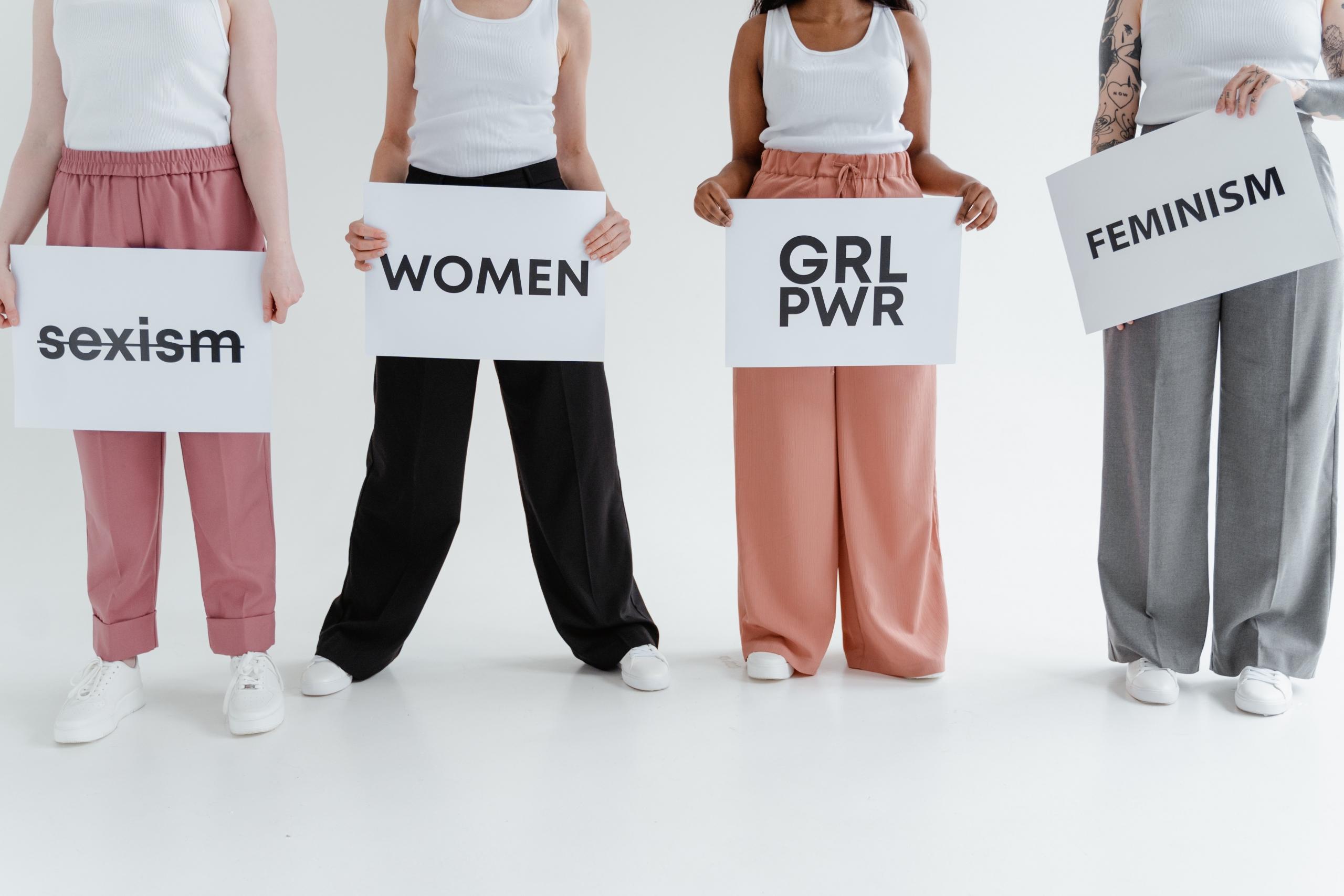 feminist plakat for kvinner rettigheter og likestilling