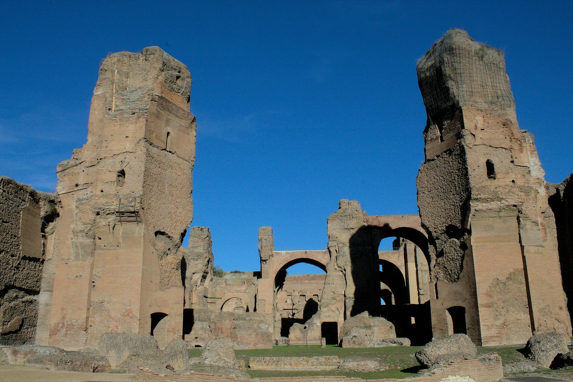 Rester etter Caracallas termer i Roma.