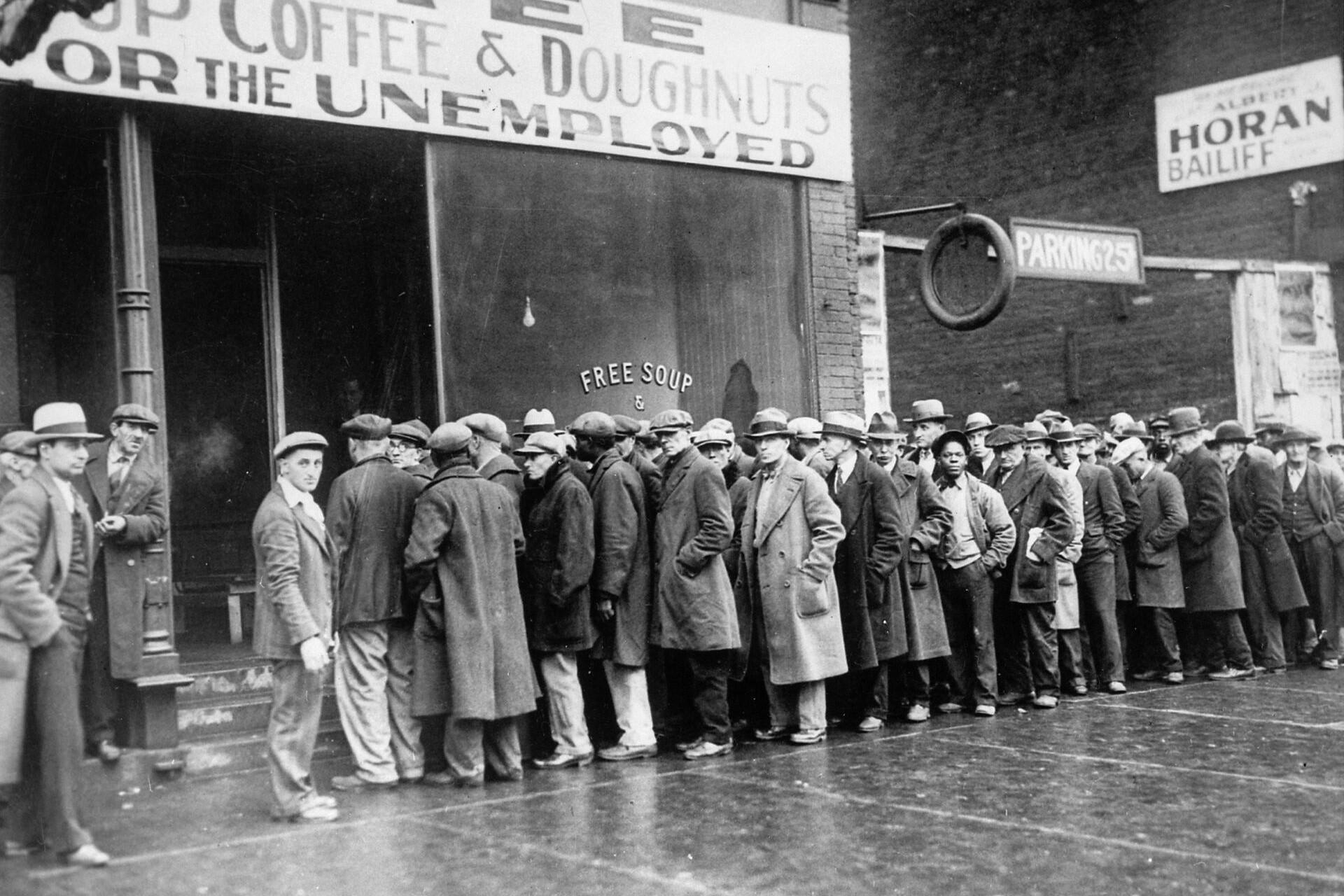 People queuing outside a soup kitchen in Chicago.