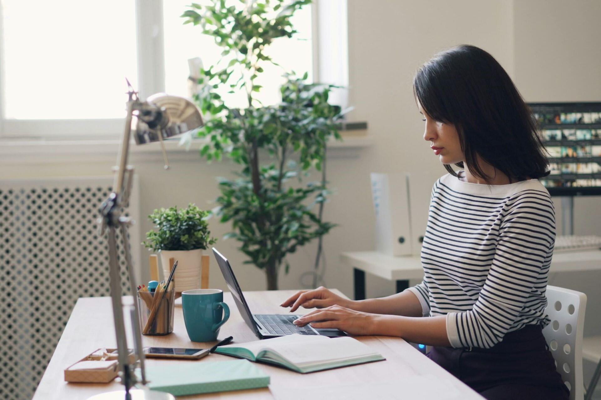 An accountant working at her desk.