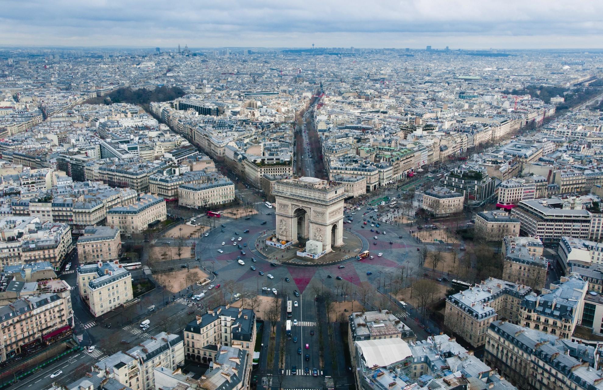 Monument in the centre of Paris