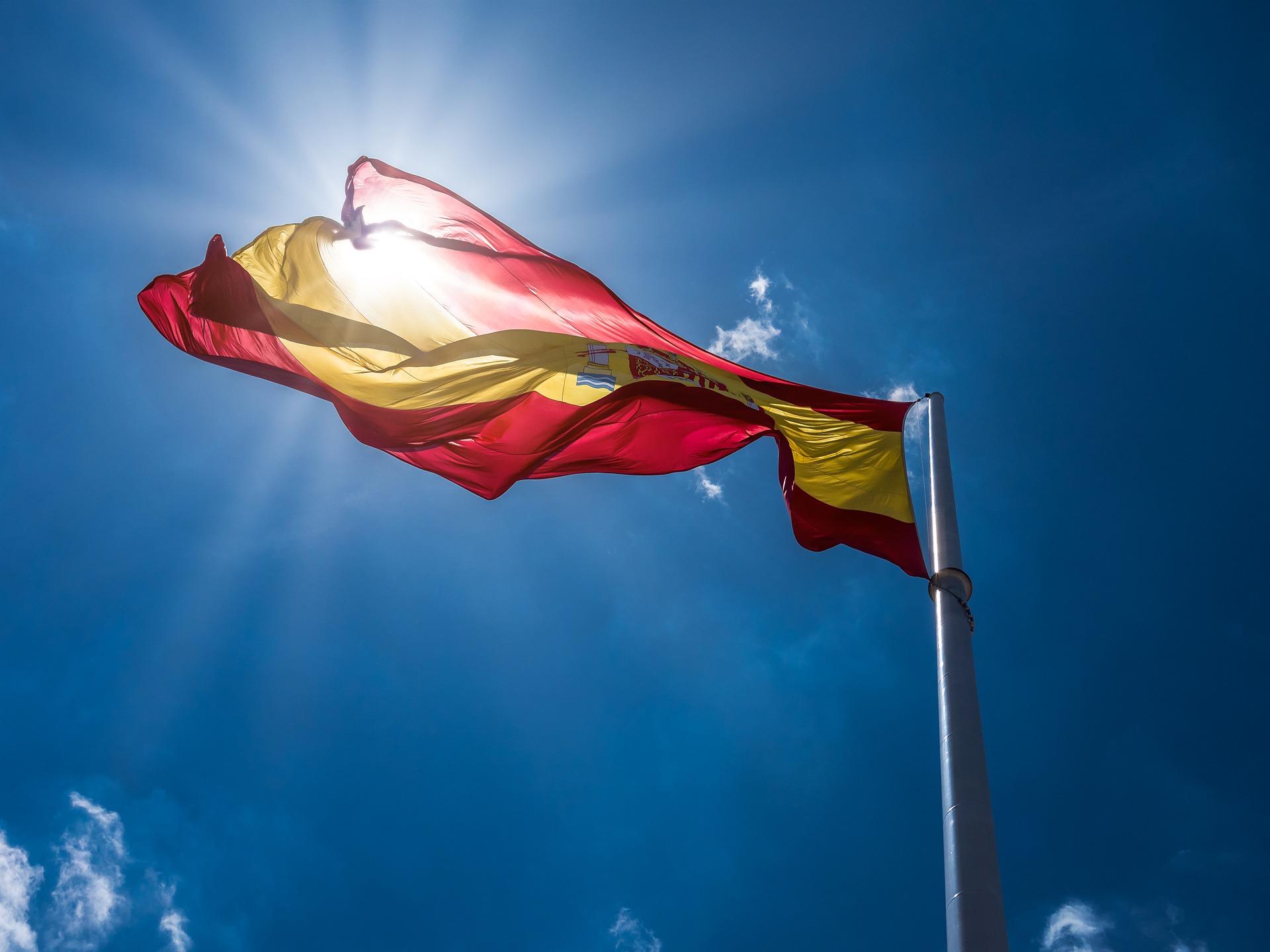 Spanish Flag flying in the breeze