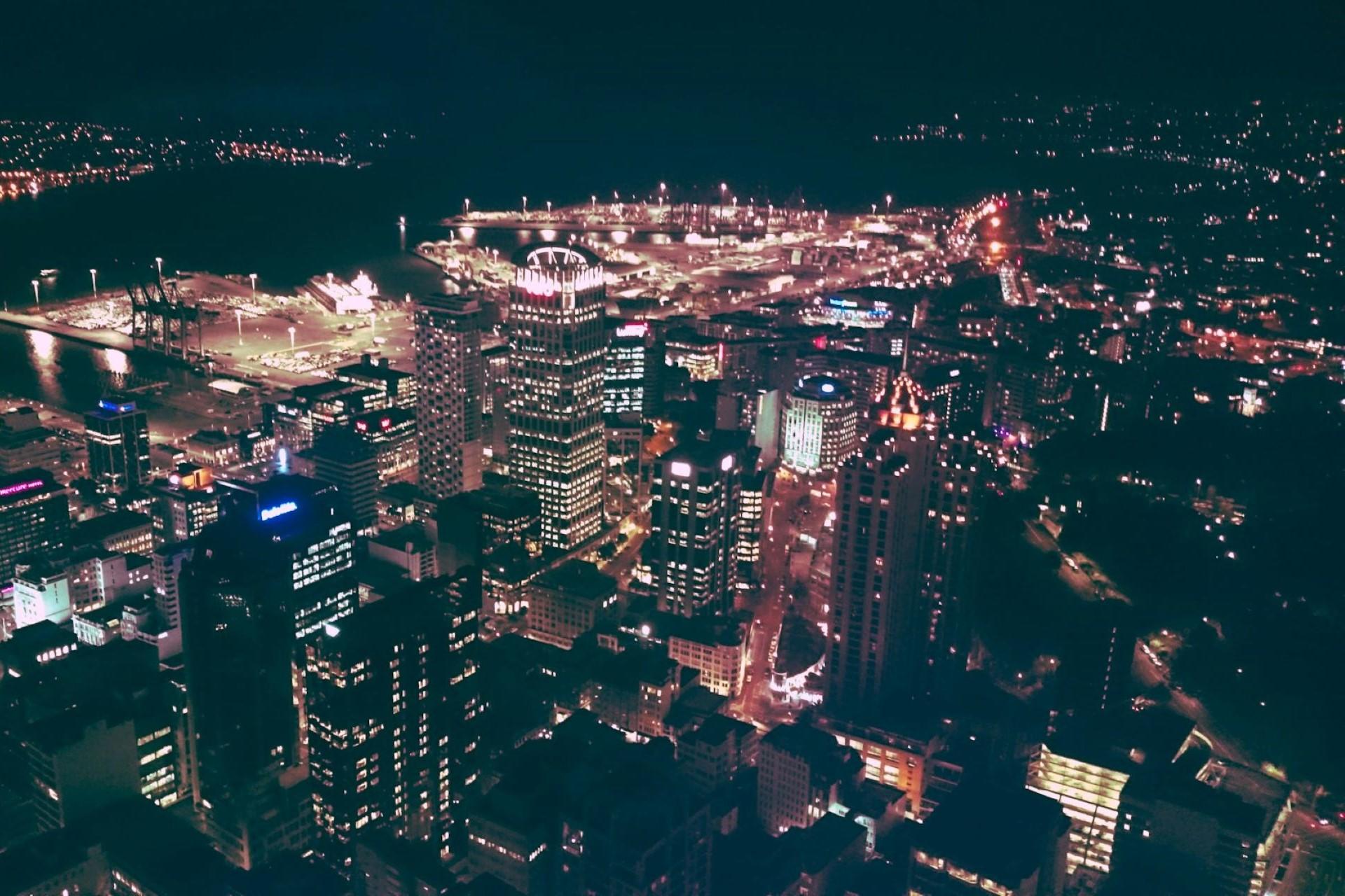 A view of Auckland at night.