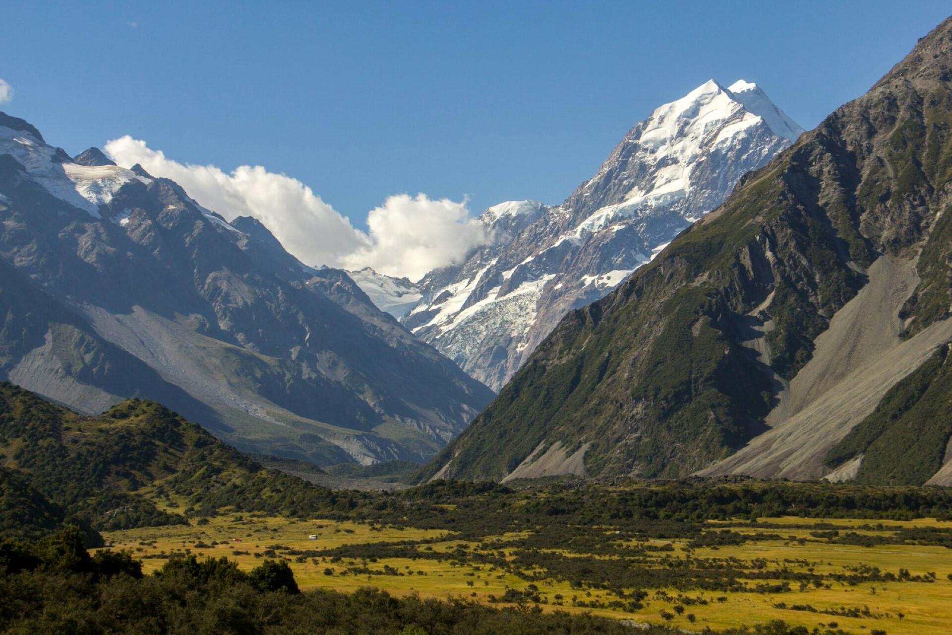Mount Cook, New Zealand.