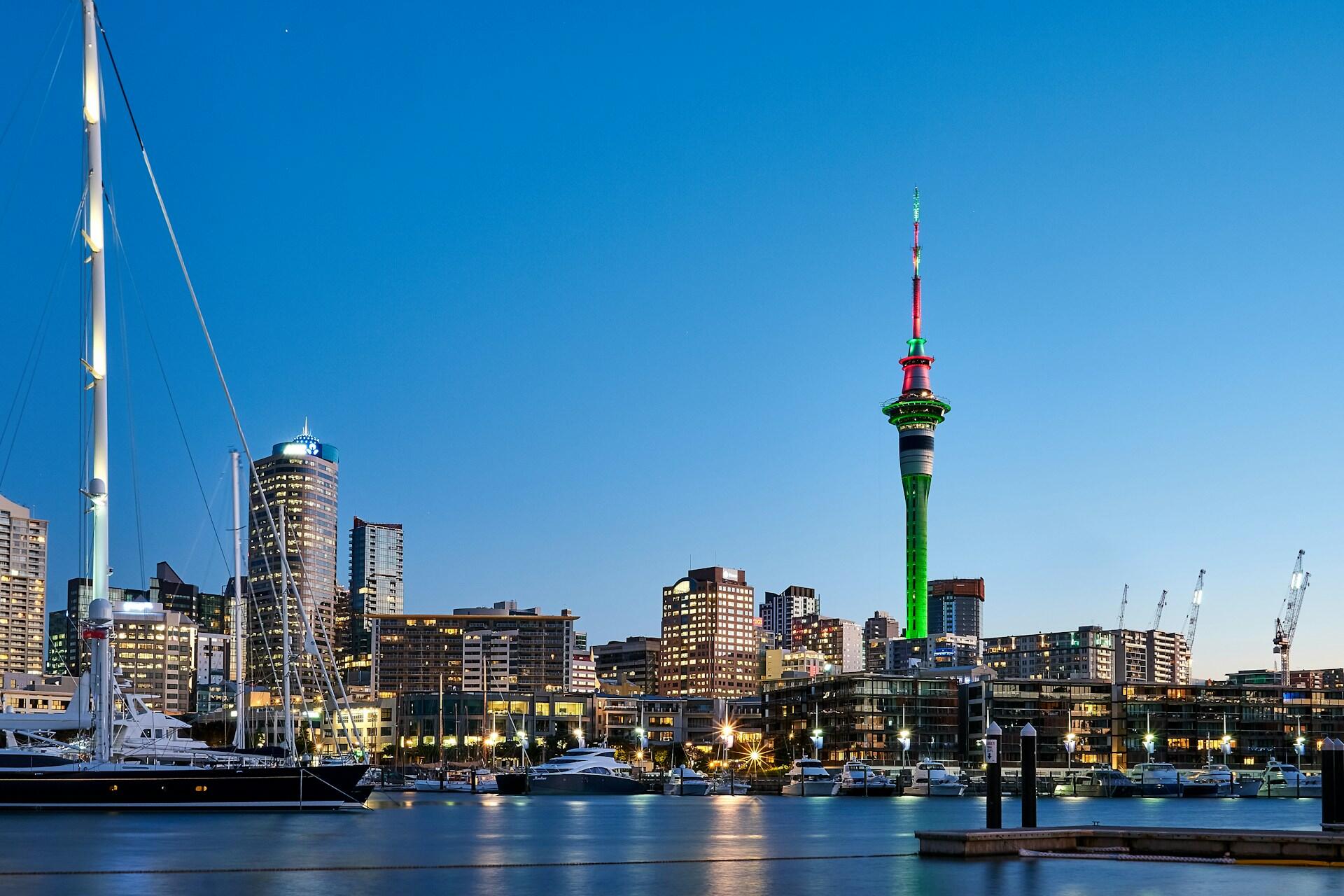 Auckland's skyline at twilight.