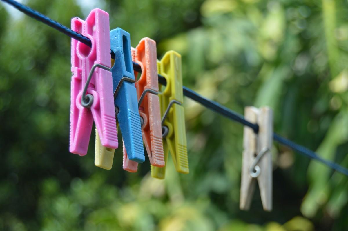 The guitar strap developed from the clothesline - as pictured