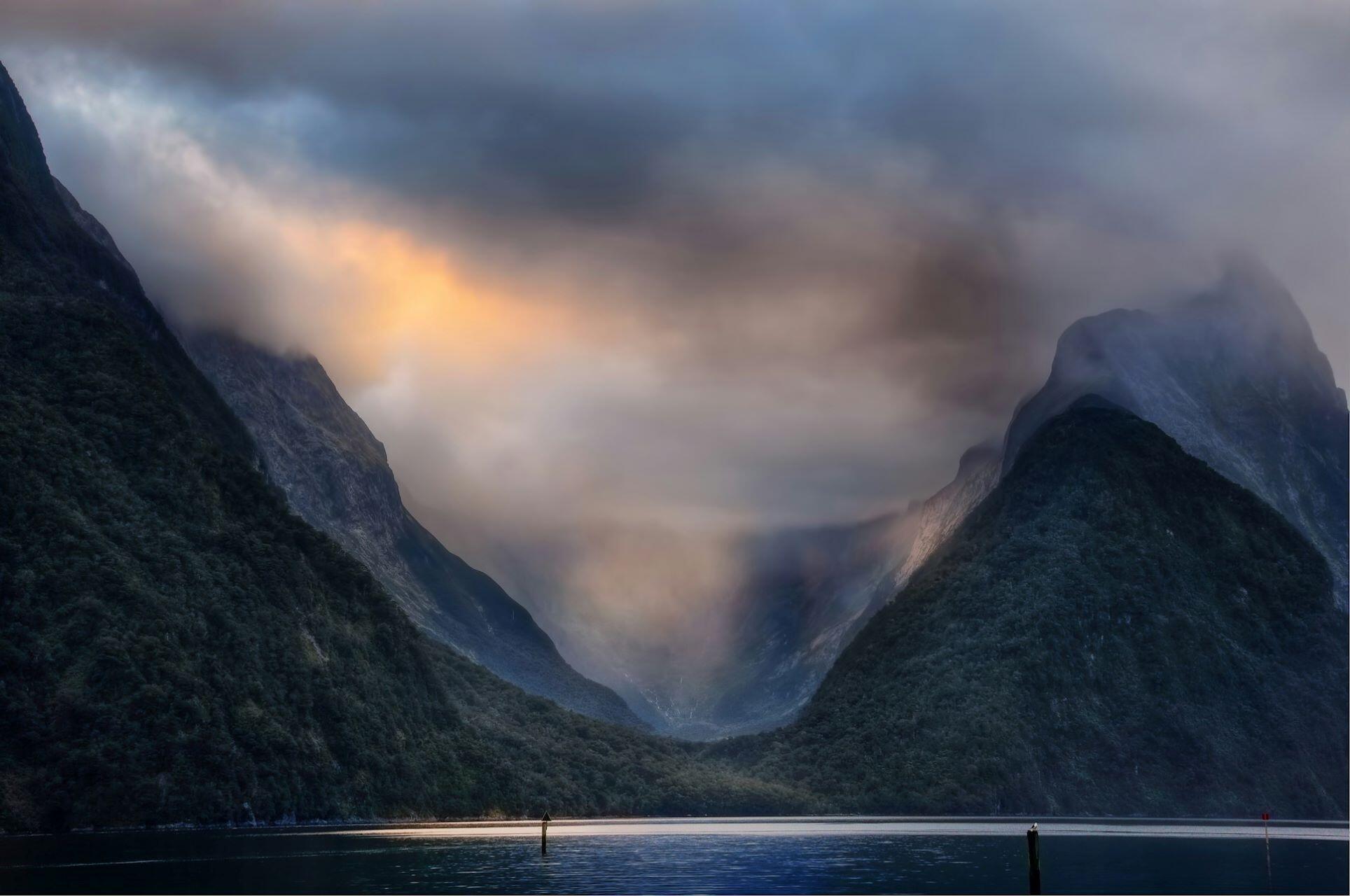 Milford Sound, New Zealand.
