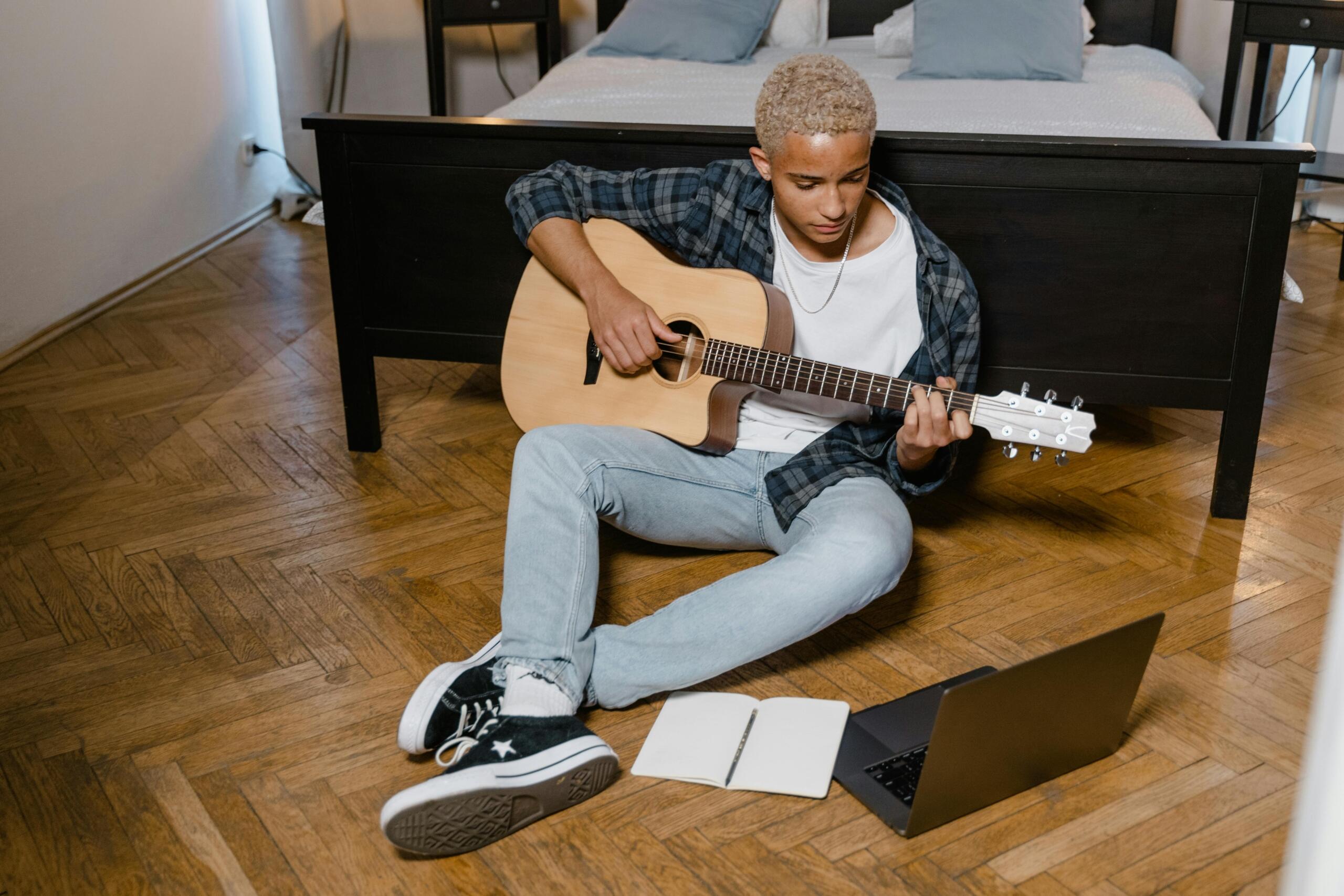 Clases en línea de guitarra