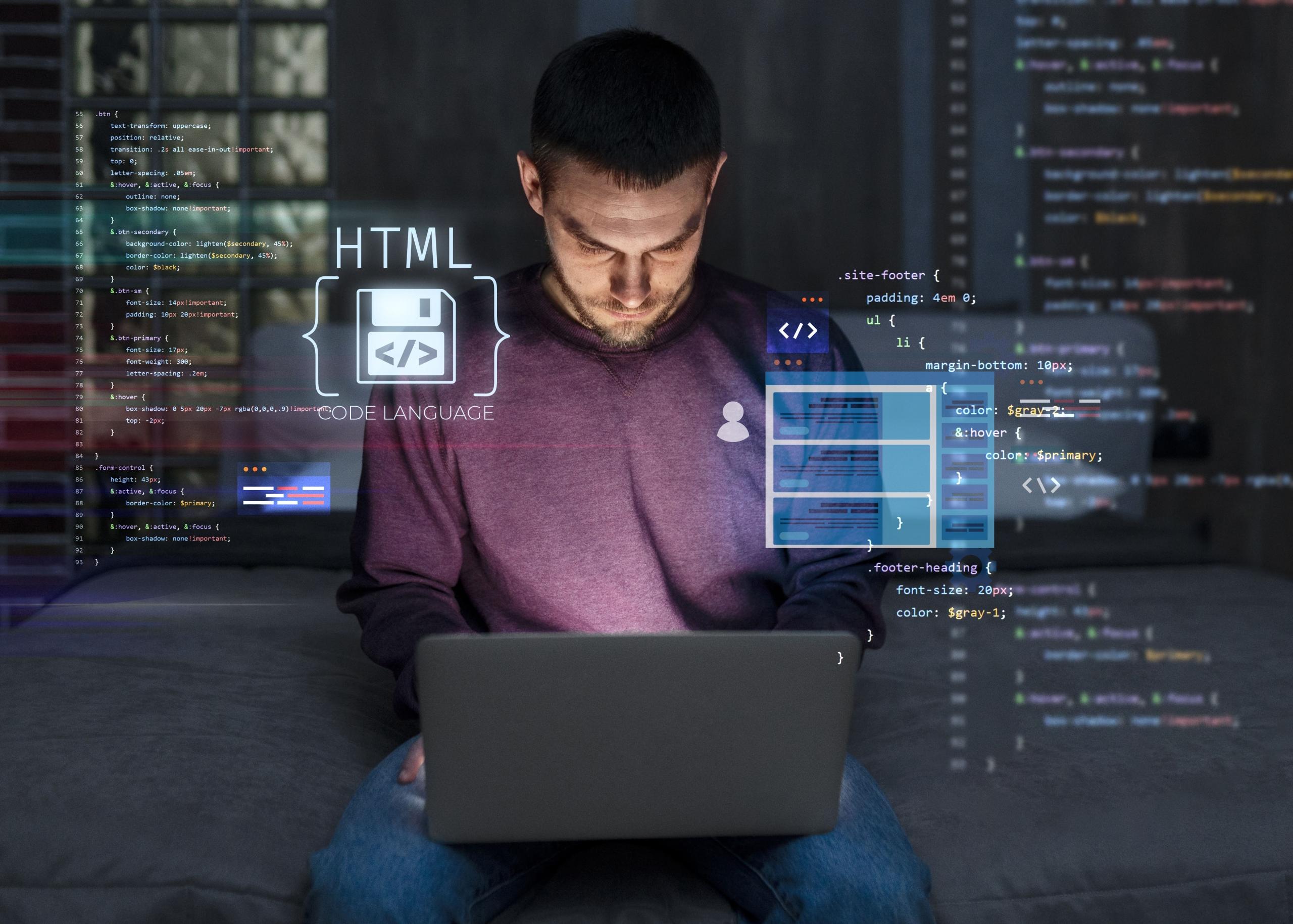 chico programando en una laptop con codigos HTML flotando alrededor
