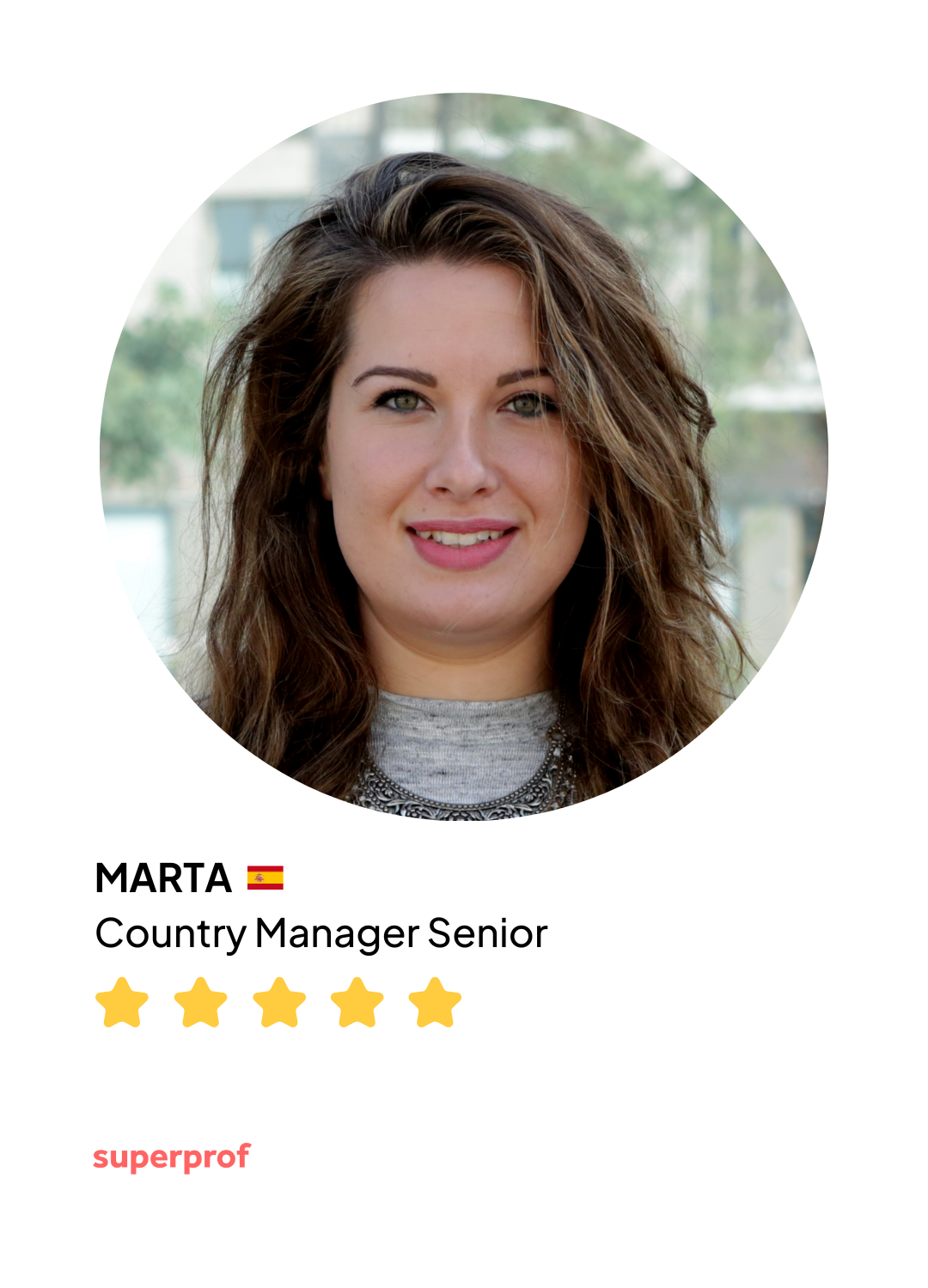 Ficha de Marta, Country Manager Senior de Superprof, junto a su fotografía
