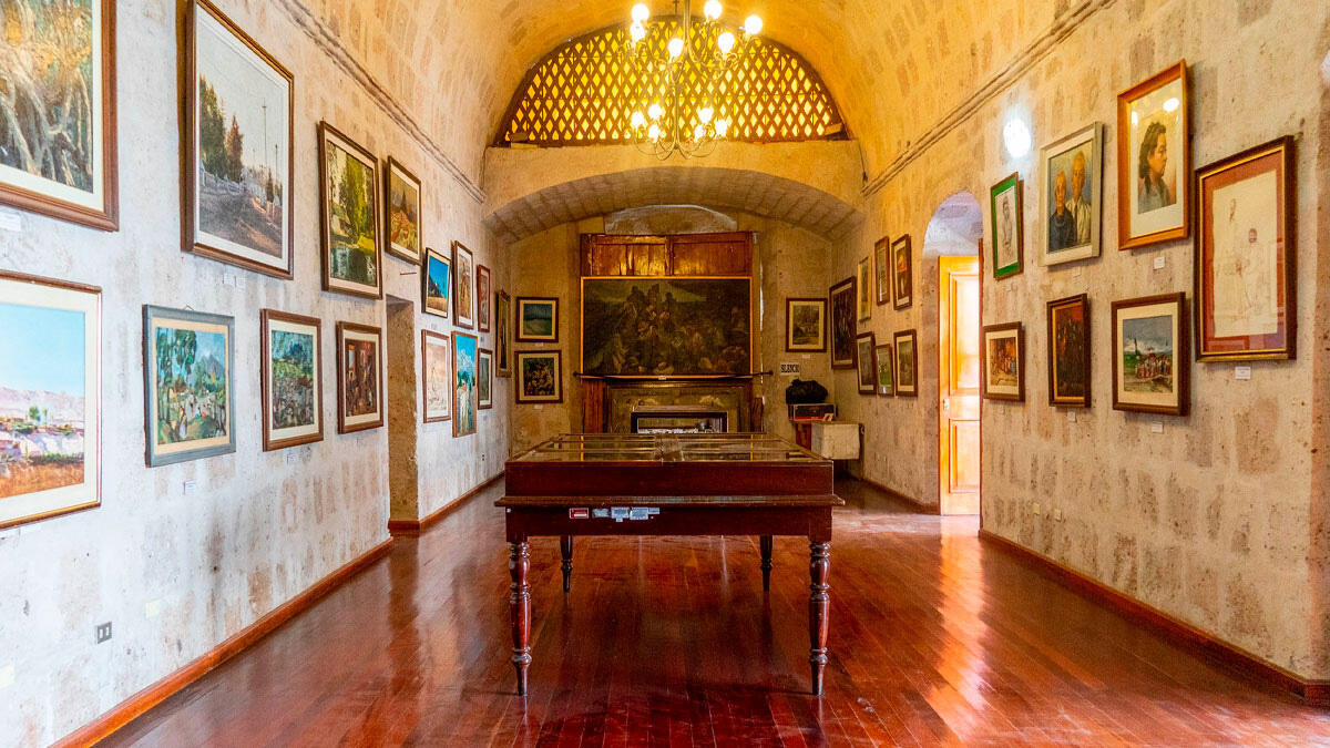 Interior del Museo de Arte Contemporáneo de Arequipa (MACA)