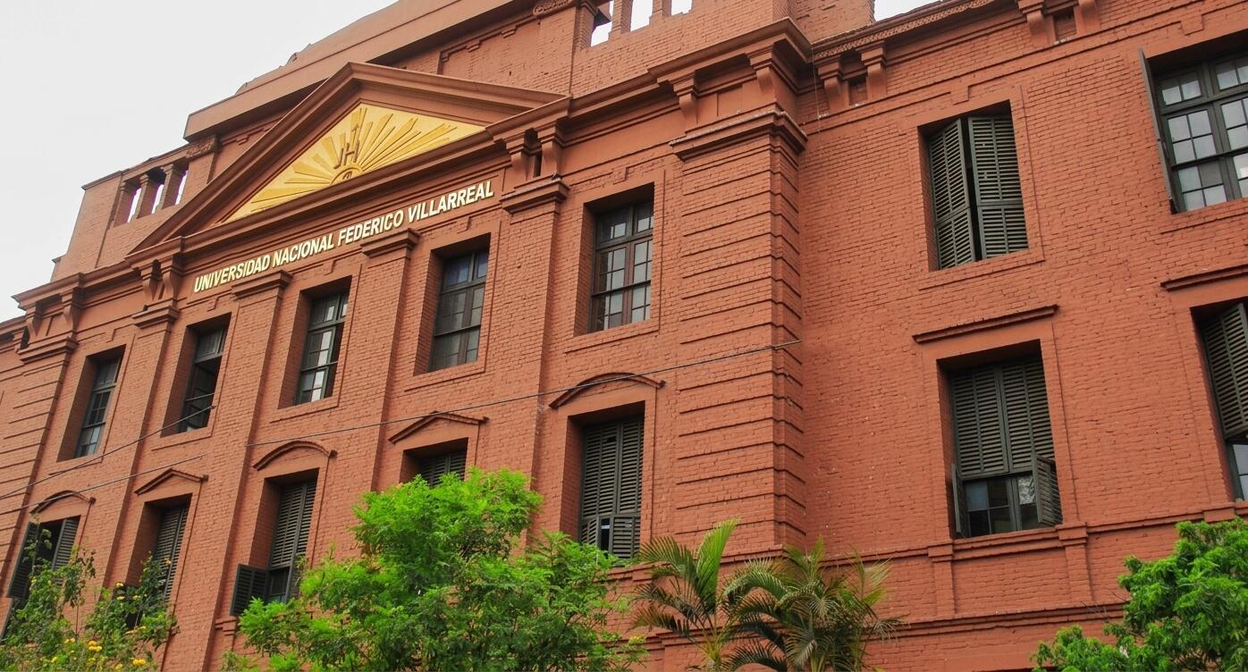 Fachada de la universidad Federico Villareal