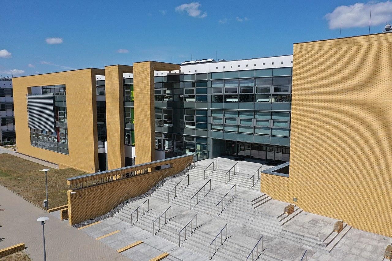 budynek wydziału chemii uam w poznaniu