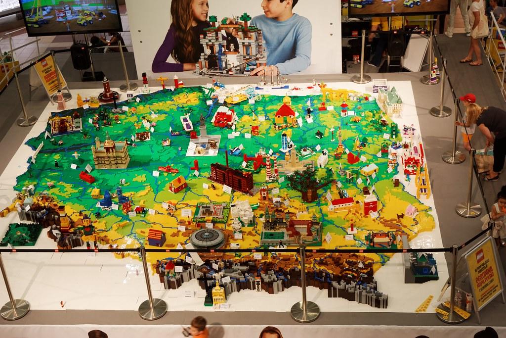 mapa polski zrobiona z lego