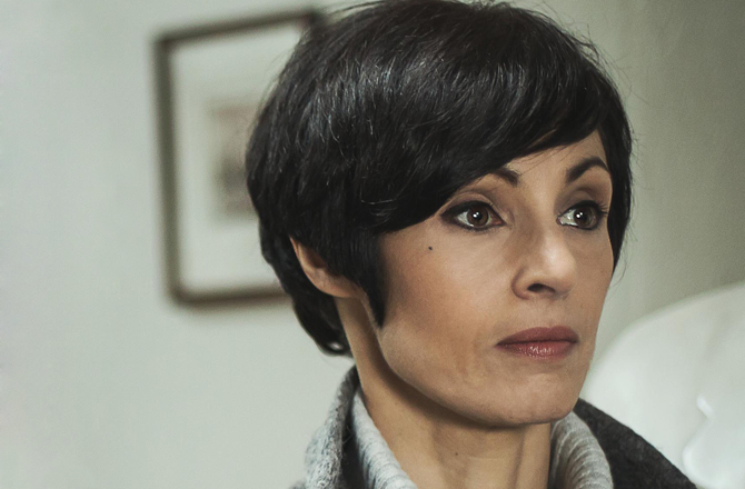 Marie-Claude Pietragalla na tle ściany z obrazem