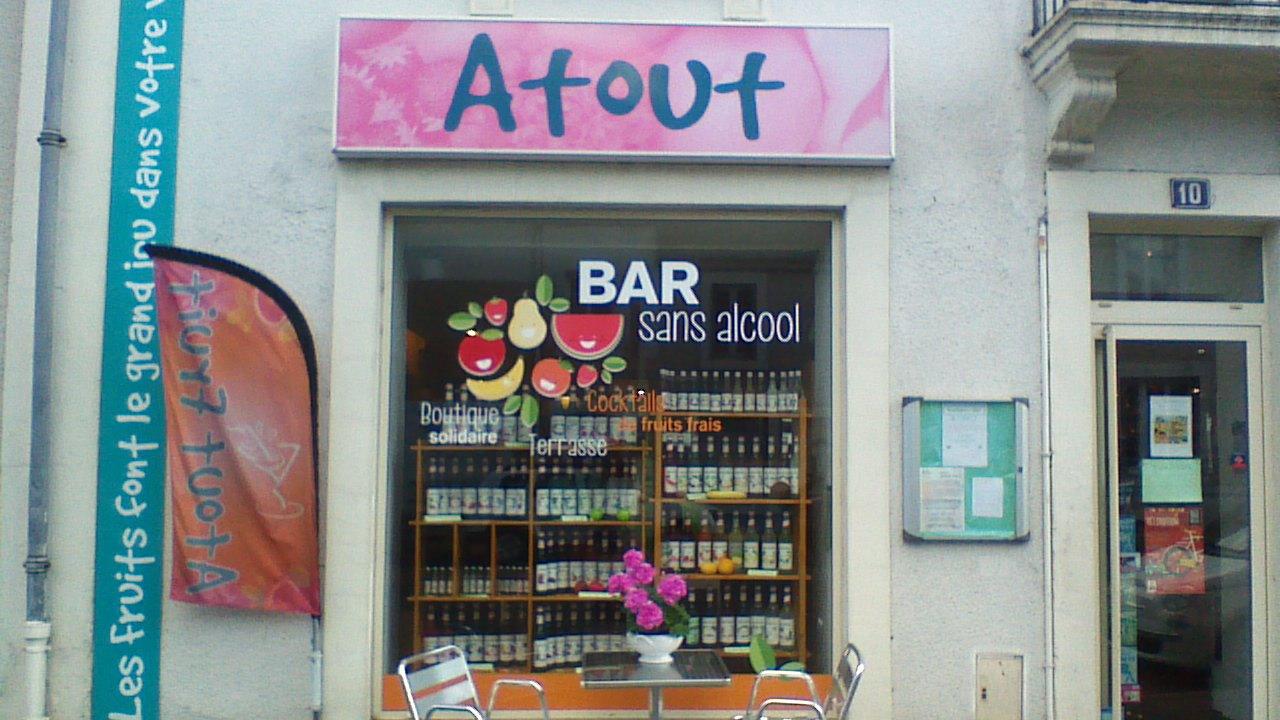 restauracja gdzieś w prowincji berry we francji