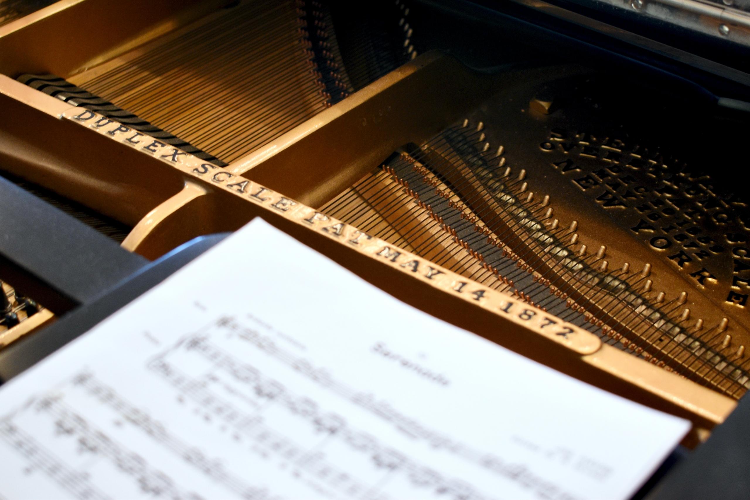 Nauka gry na pianinie w Łodzi.