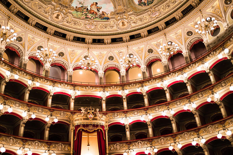 opera