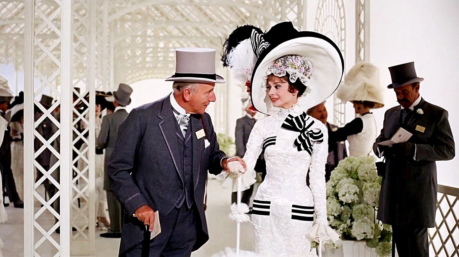 kadr z filmu my fair lady z audrey hepburn
