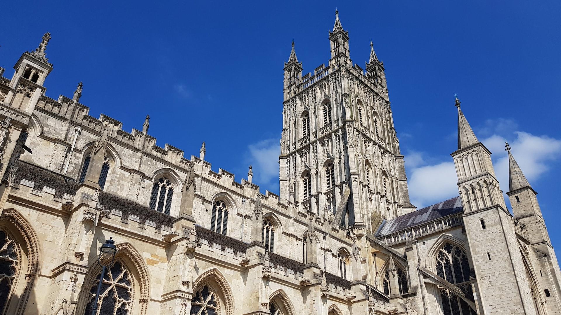 Bath Abbey w Anglii katedra klasztor Tudorów