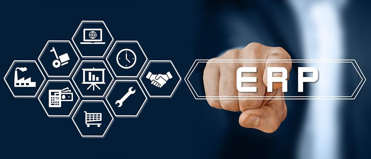 Pięść, ikony programów komputerowych, ERP.
