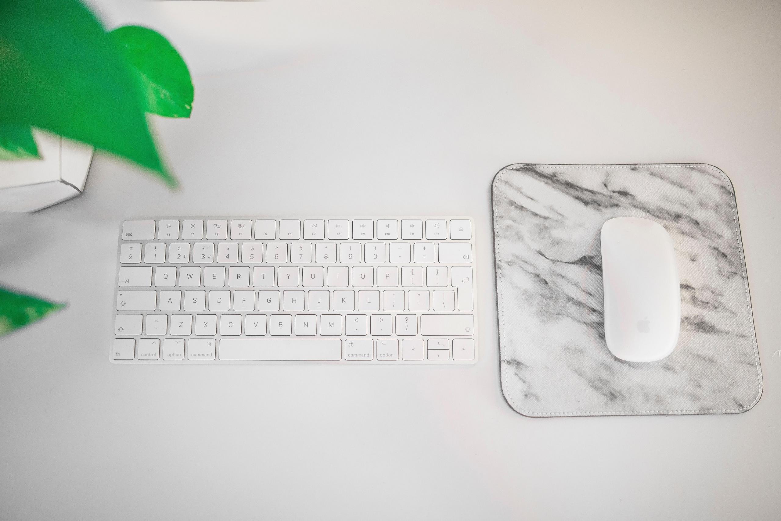 É verdade, com o seu portátil, Pc ou smartphone pode encontrar aulas online.