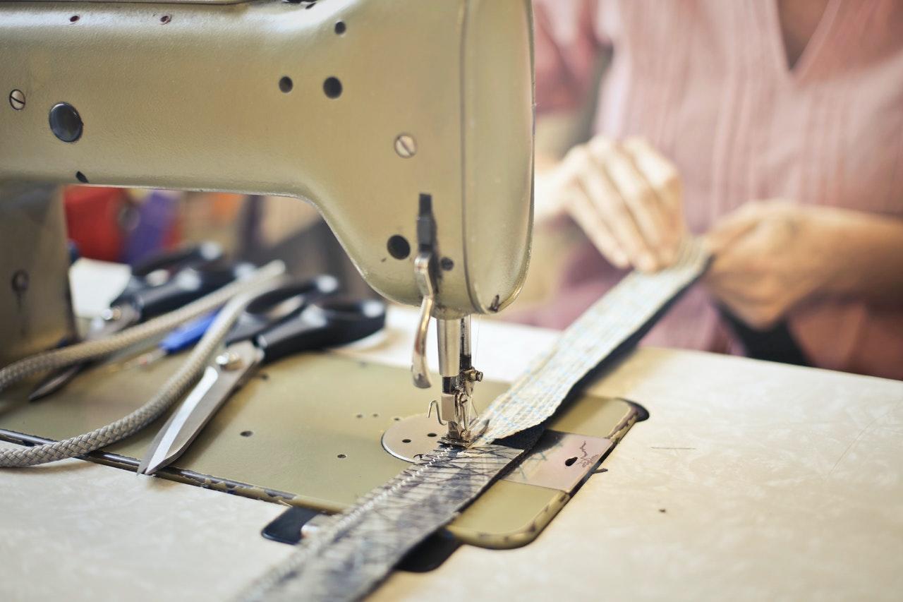 Irá aprender o básico de como usar máquina costura
