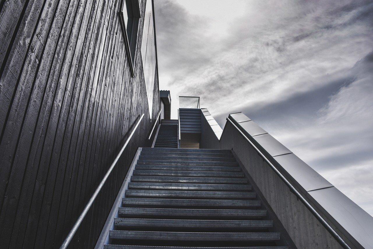 escadas para o ceu