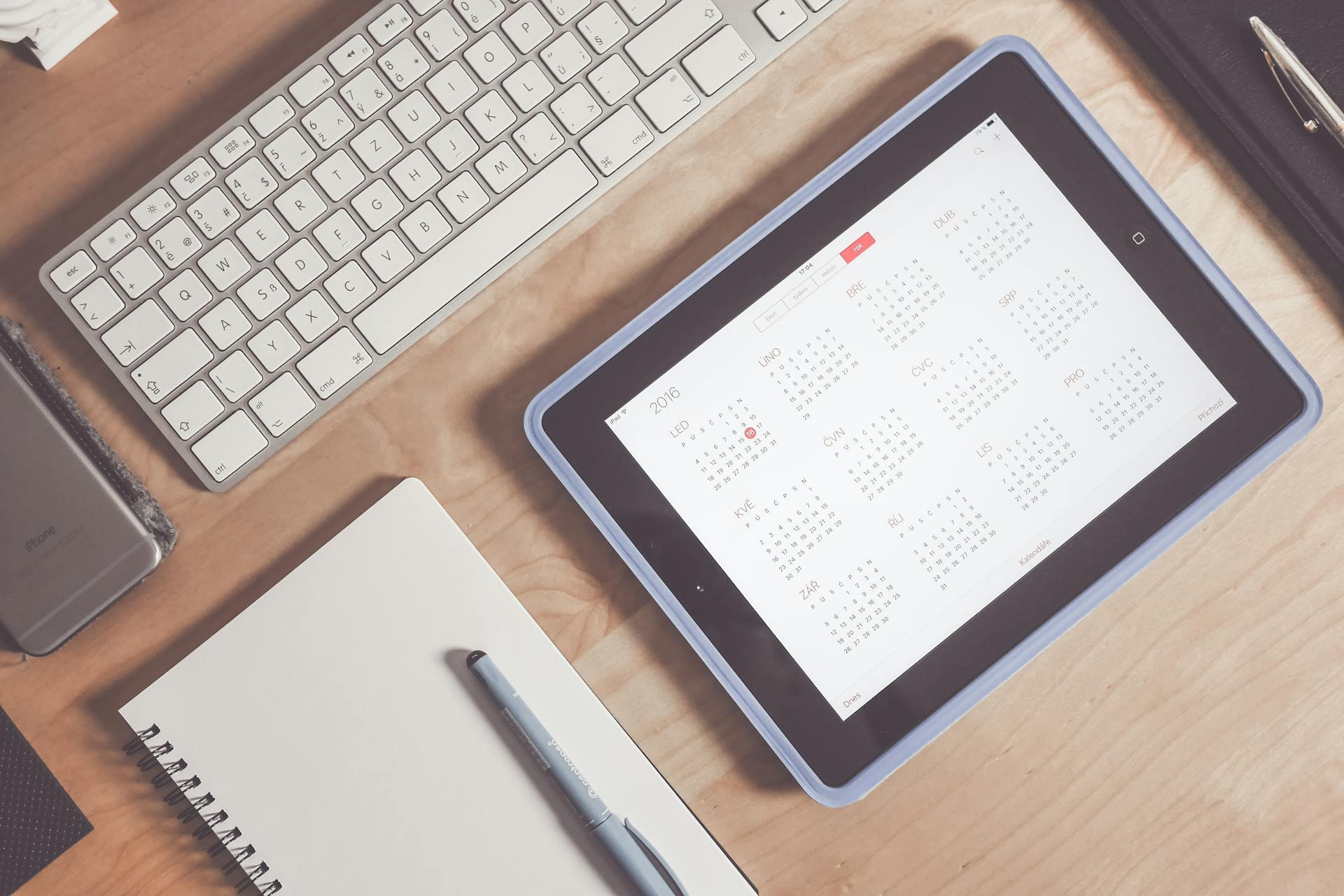 tablet com calendário