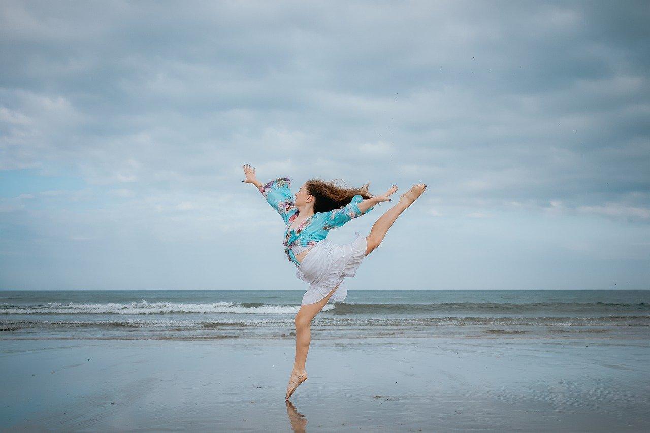 A dança traz imensas vantagens à saúde