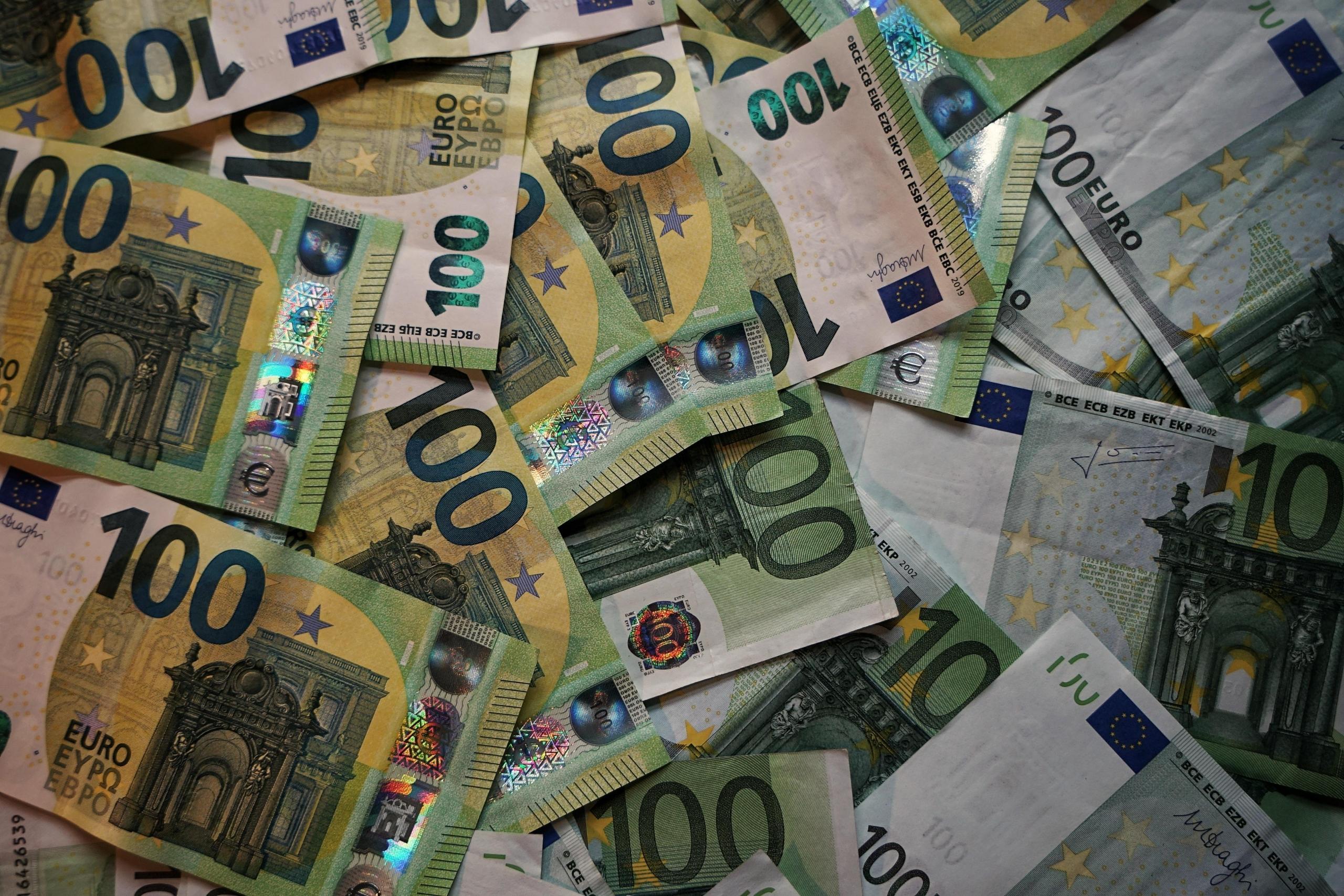 Euros para o professor