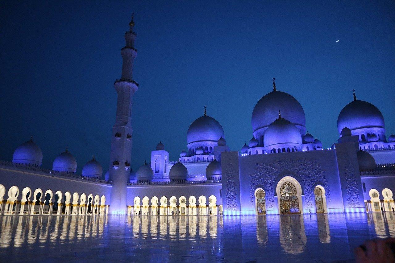 mesquita iluminada