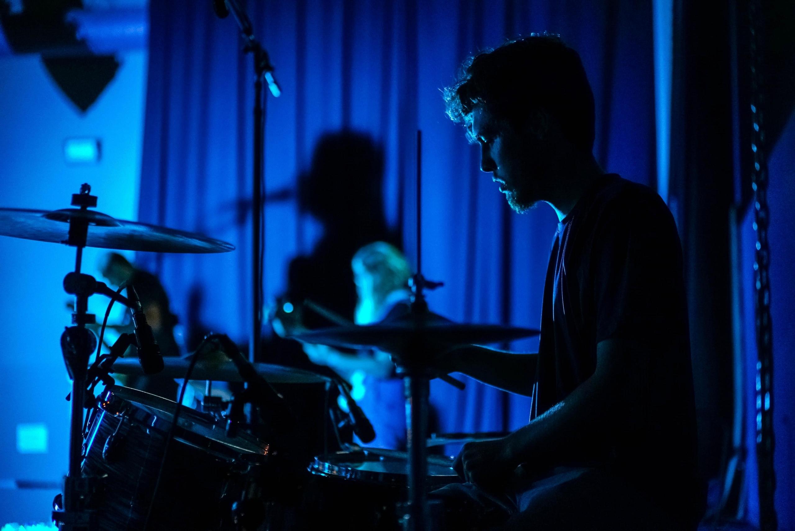Baterista azul