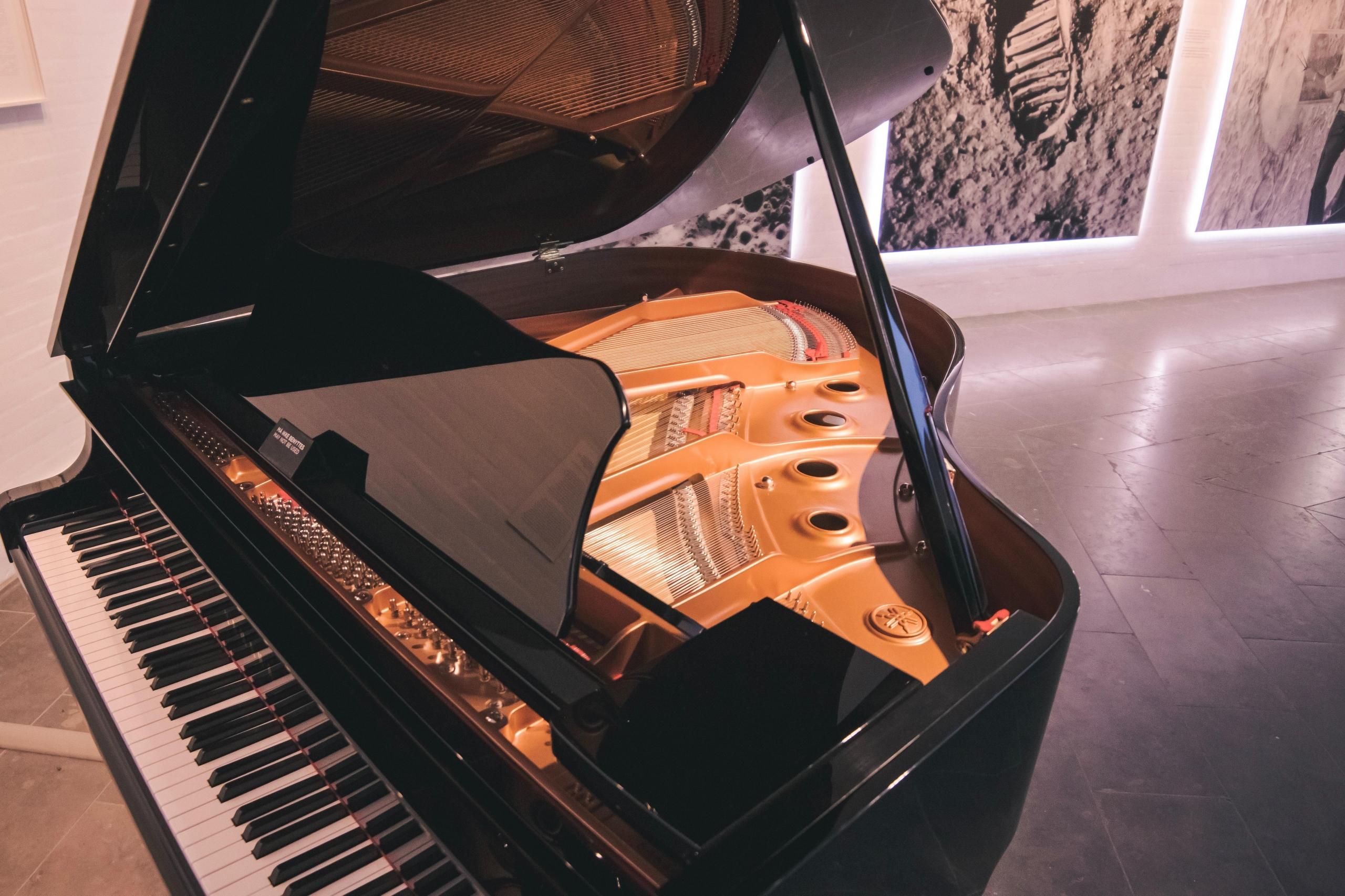 Piano de cauda clássico