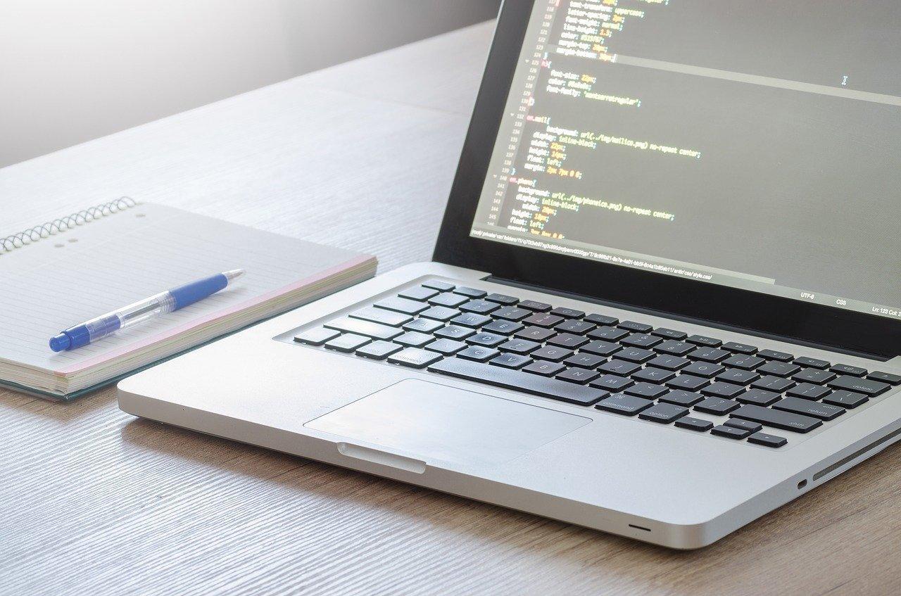 Invista em um curso de programação