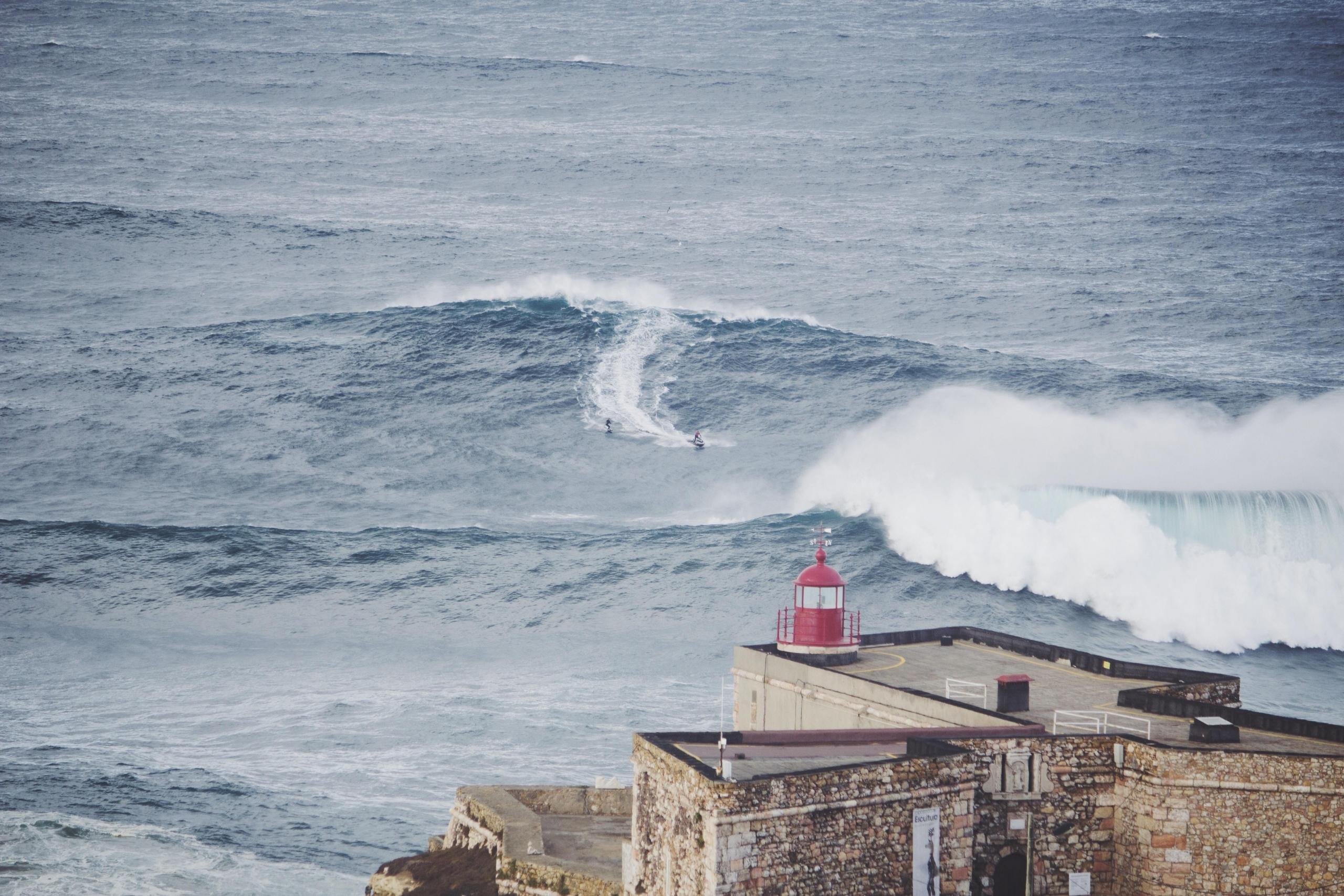 As ondas gigantes de Nazaré