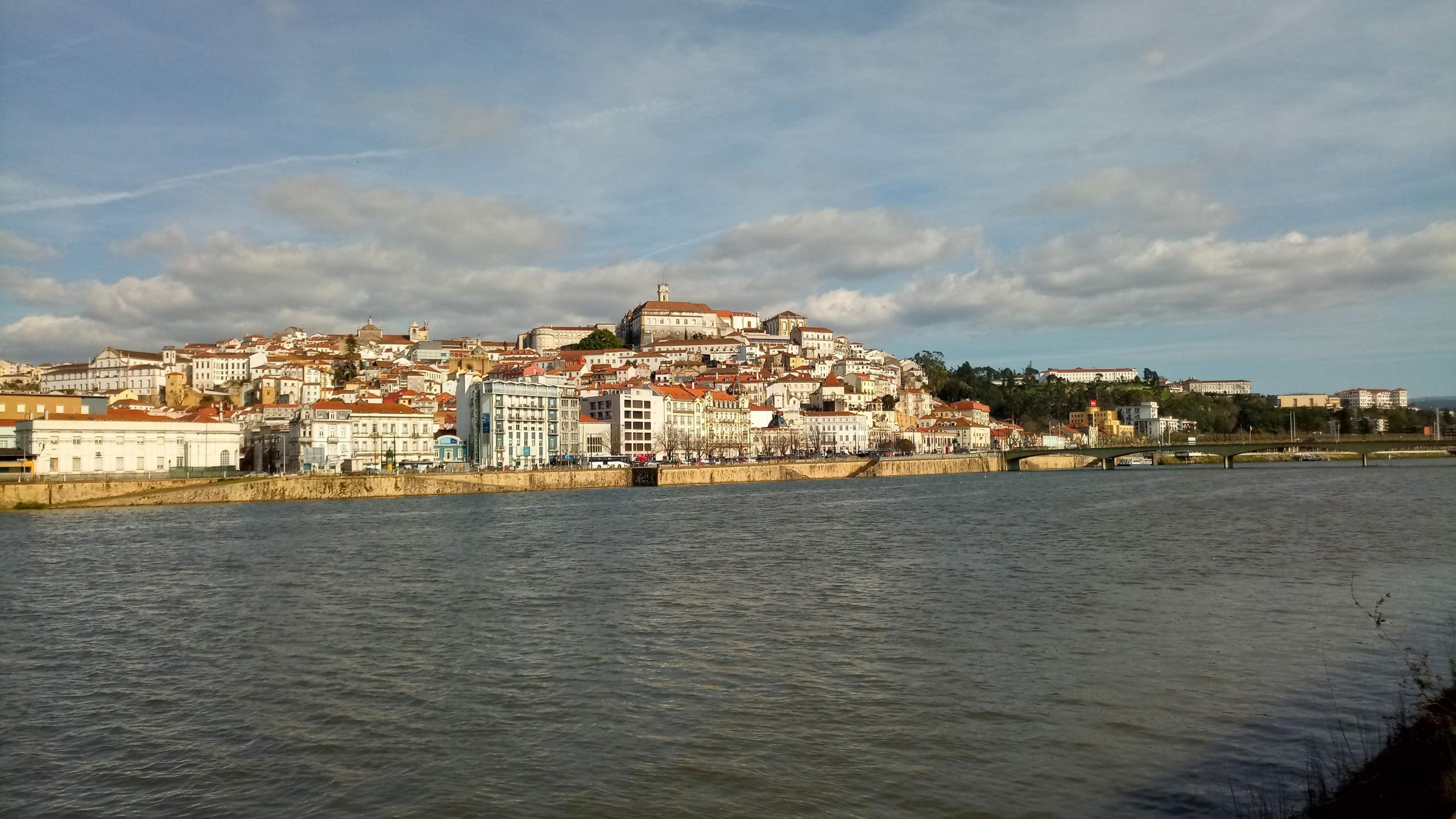Coimbra para aprender português