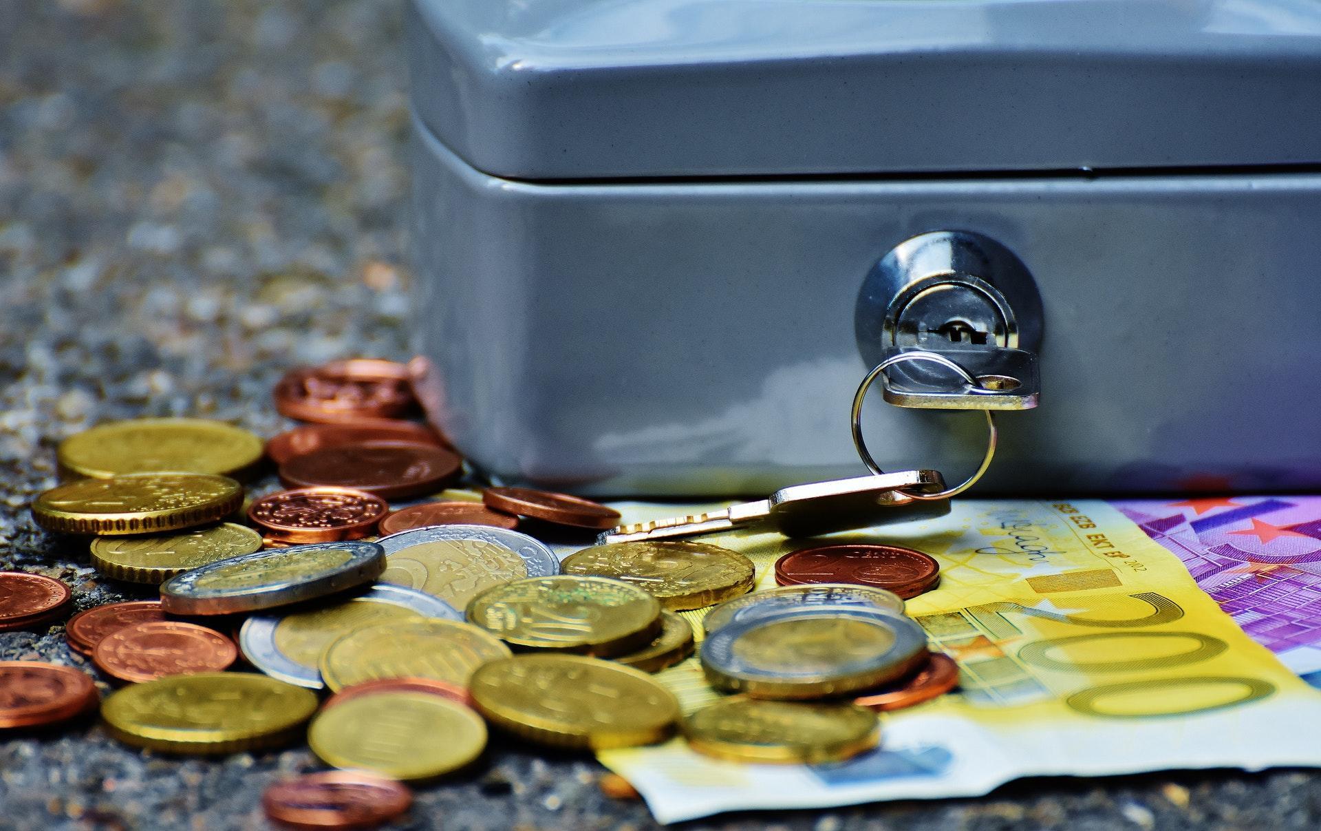 economizar dinheiro