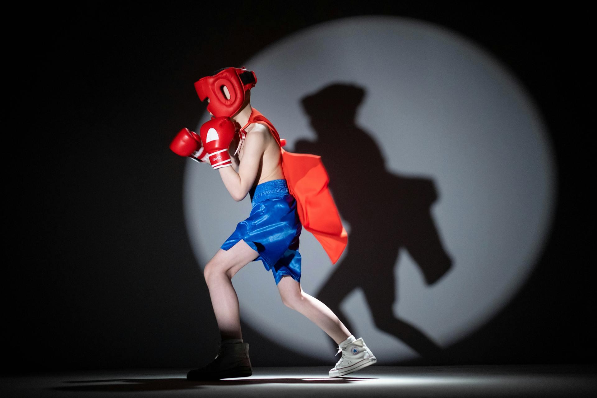 prática de boxe pelas crianças diferente adultos
