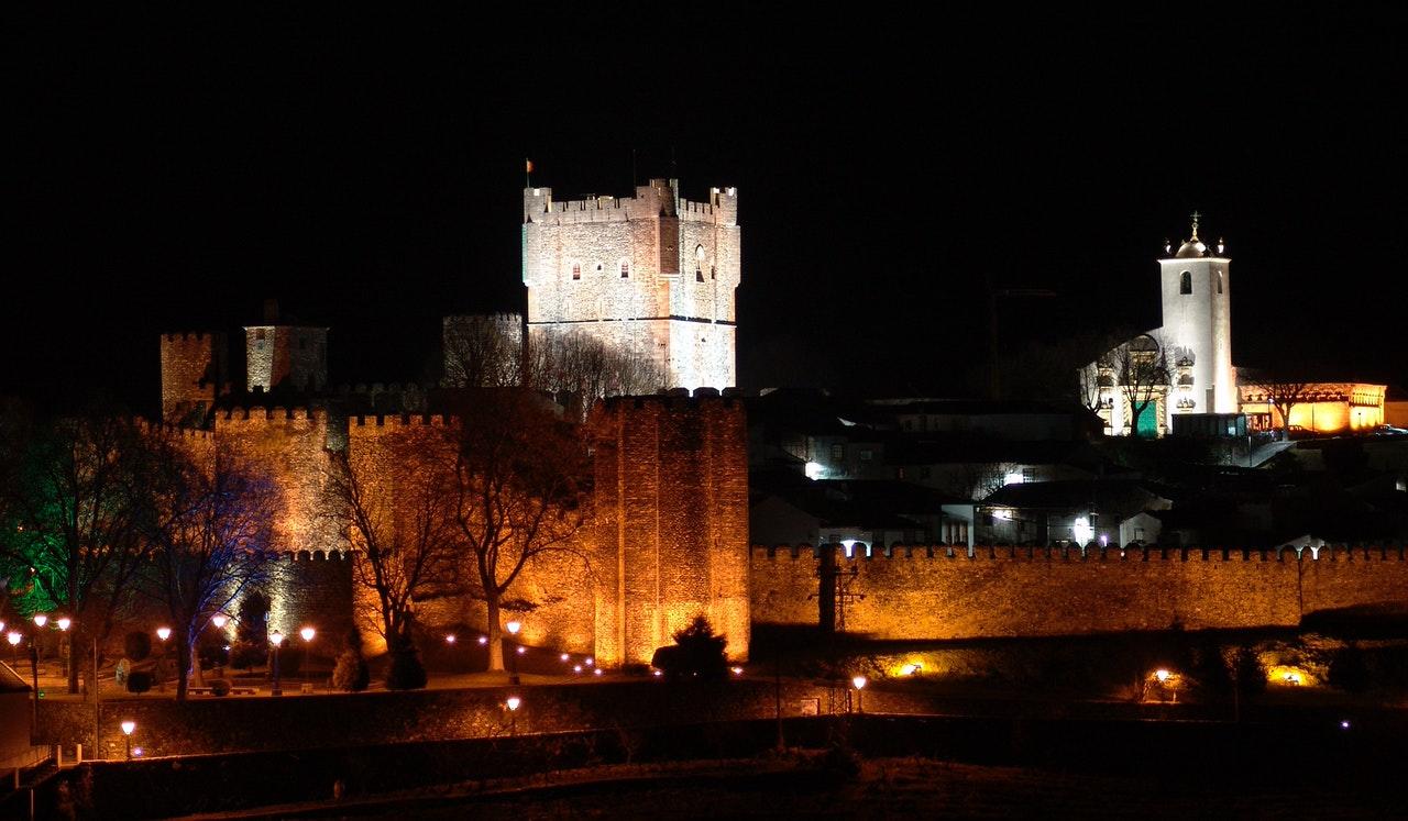 castelo iluminado