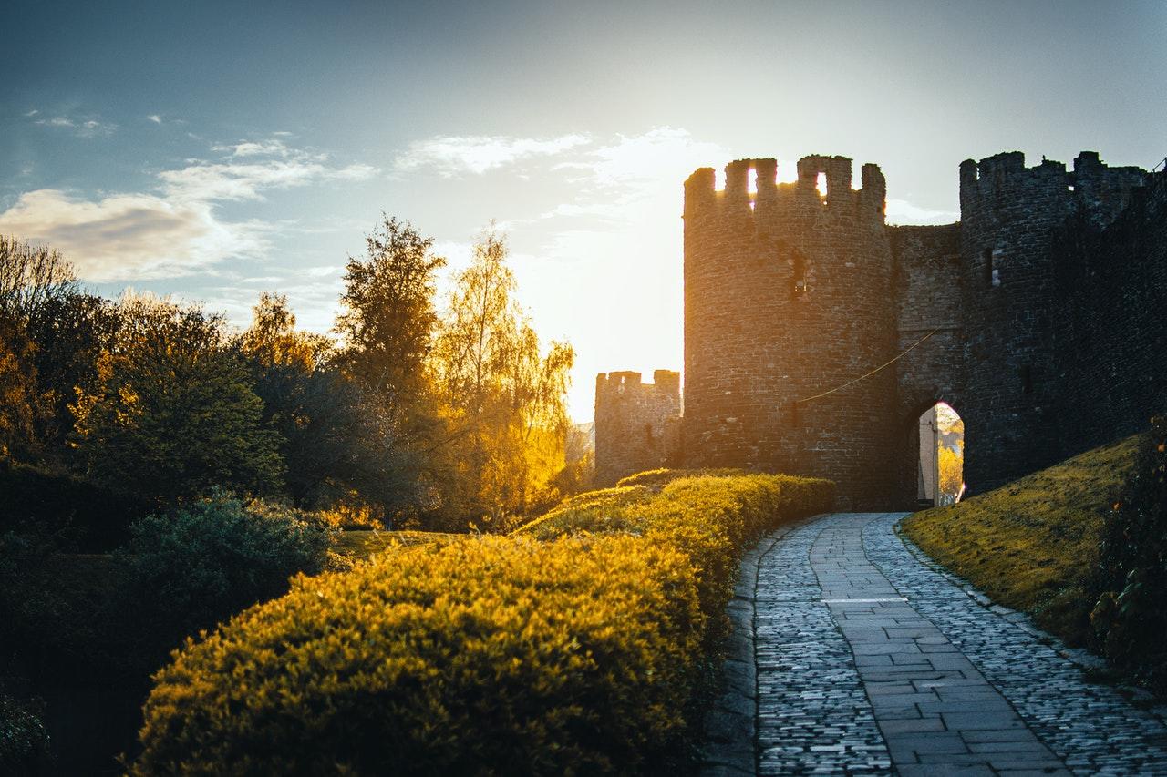 sol no castelo