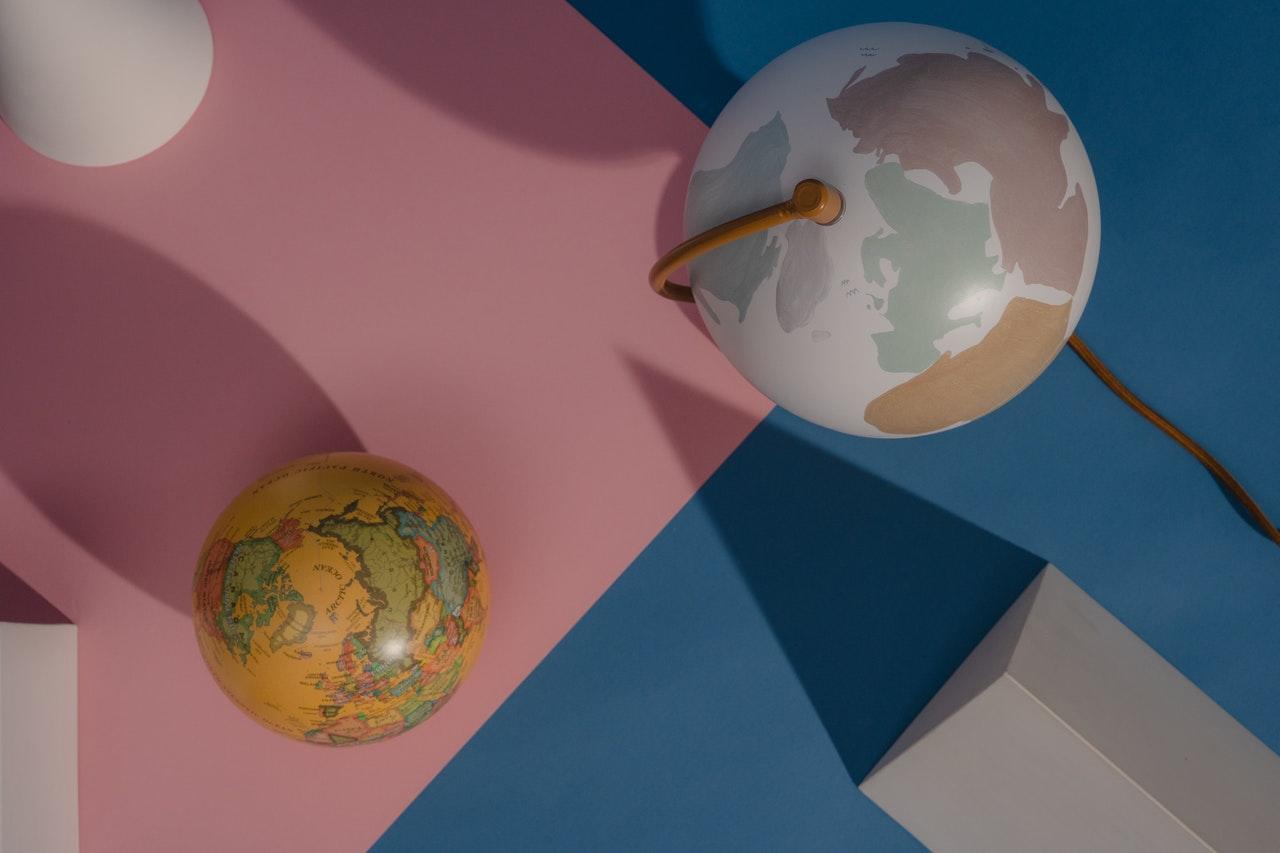 cores e globo