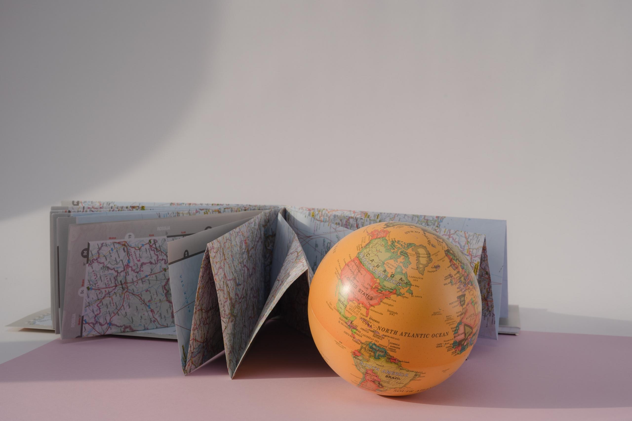 globo e papel