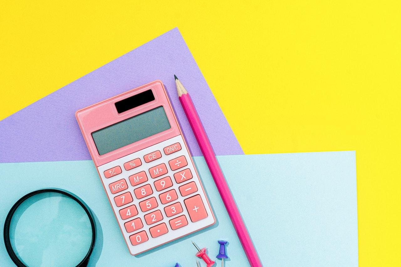 calculadora e cores