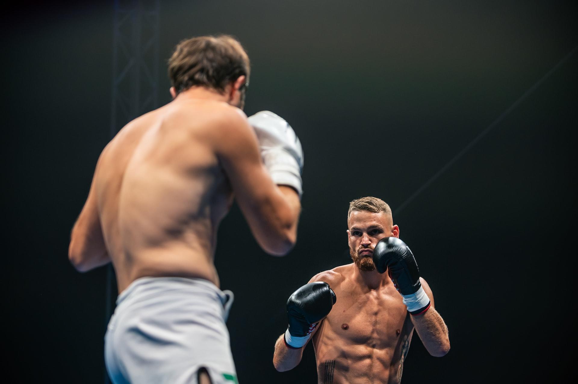 dois pugilistas num ringue