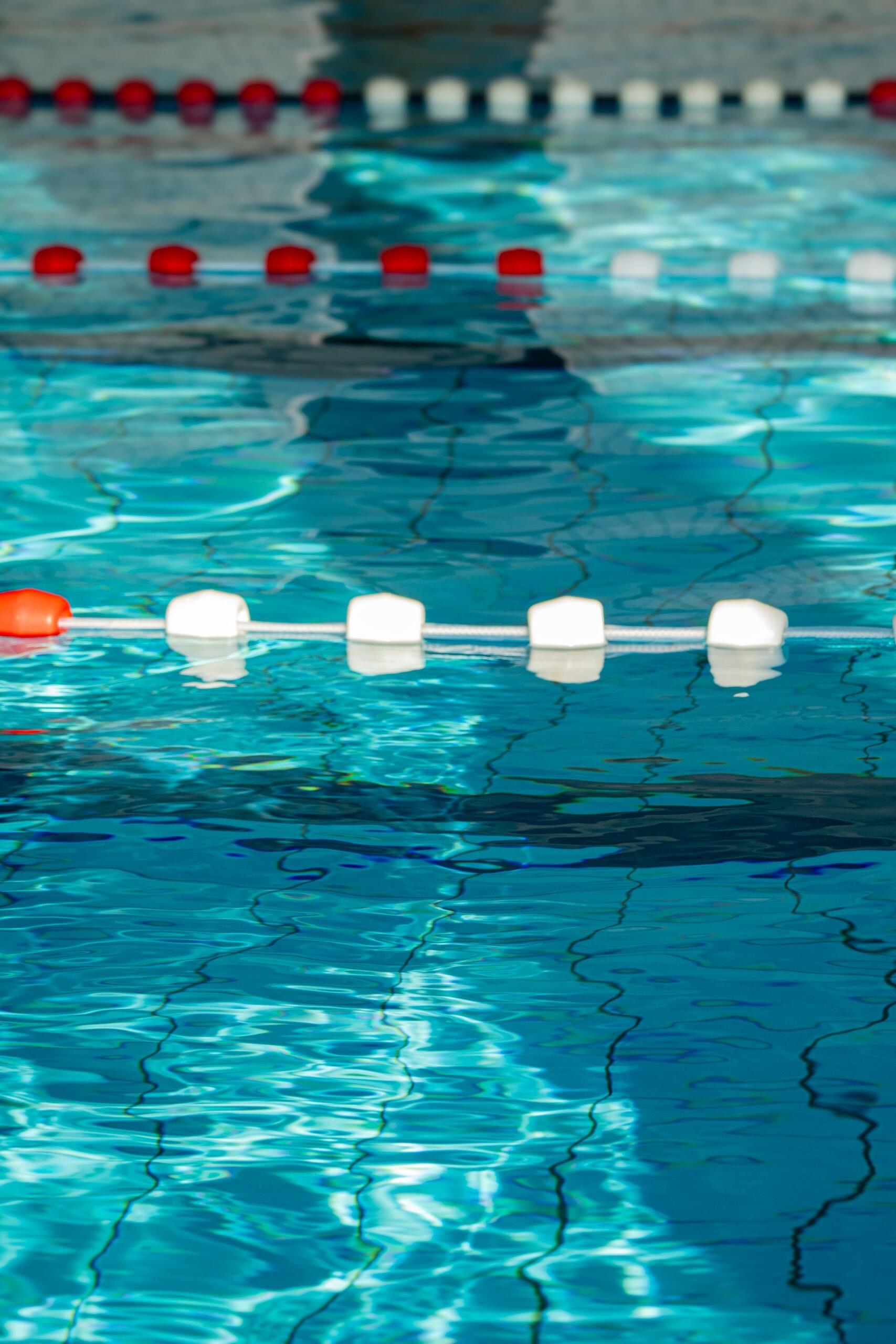 divisórias de piscina municipal