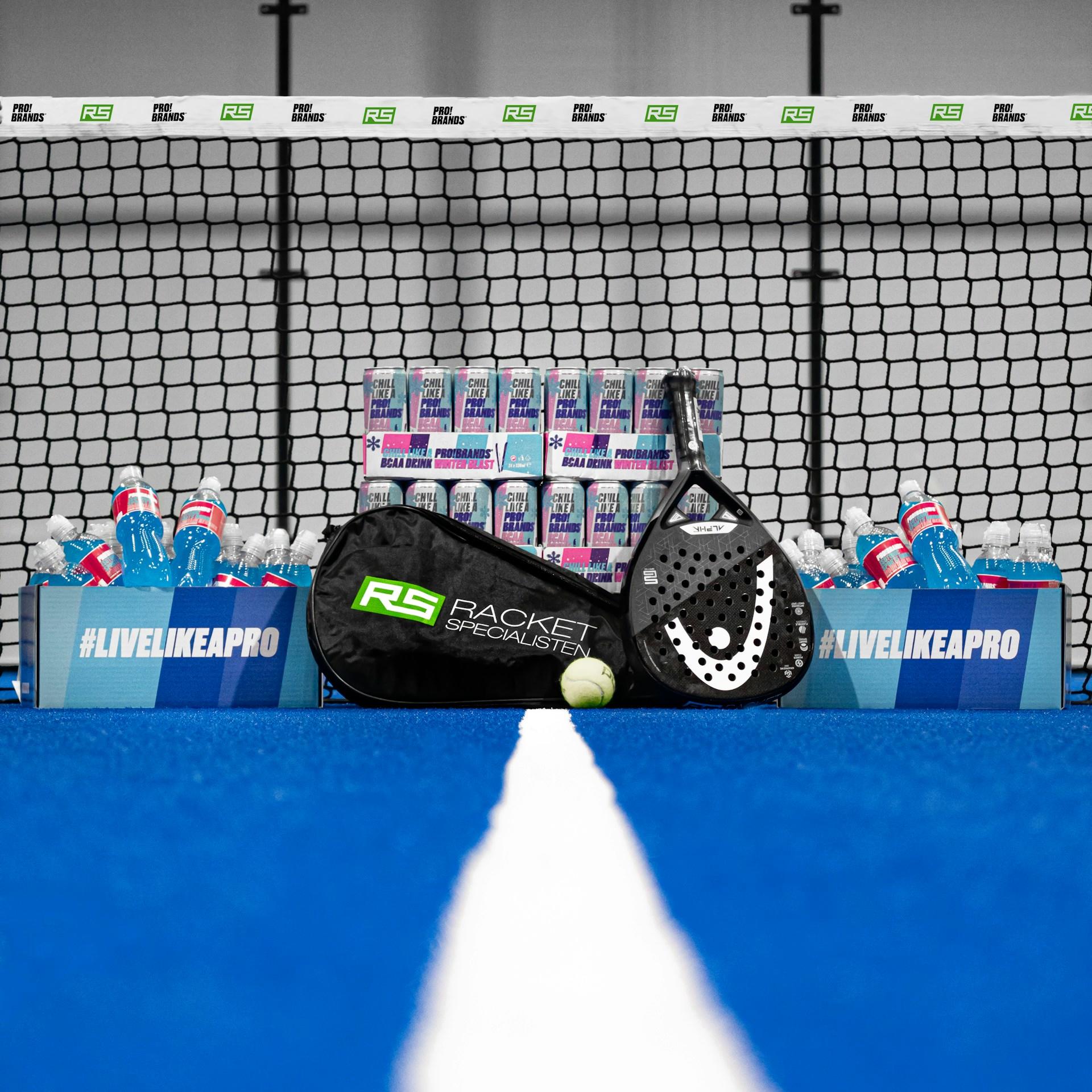 raquete e saco de transporte