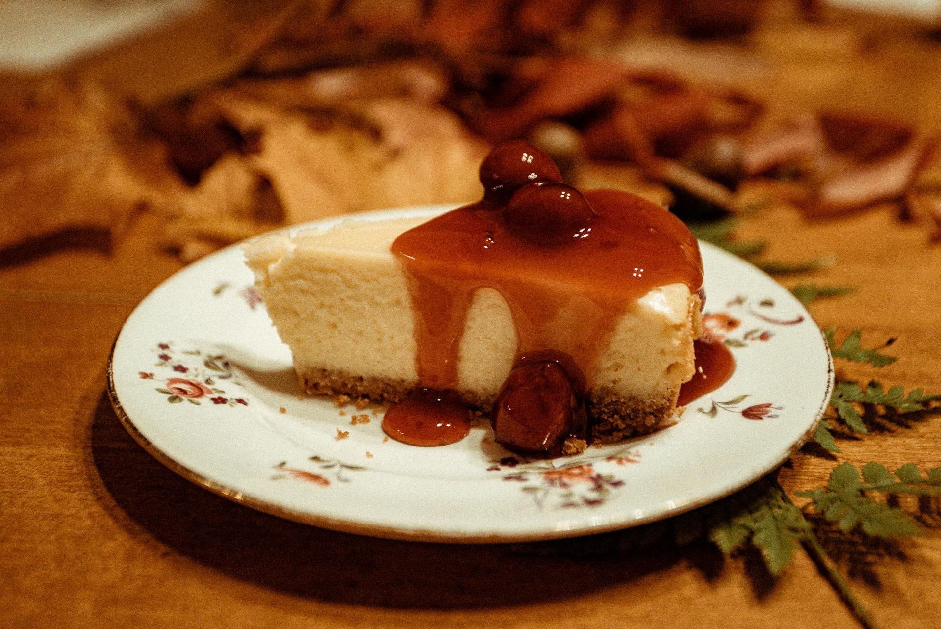 cheesecake coberto com compota