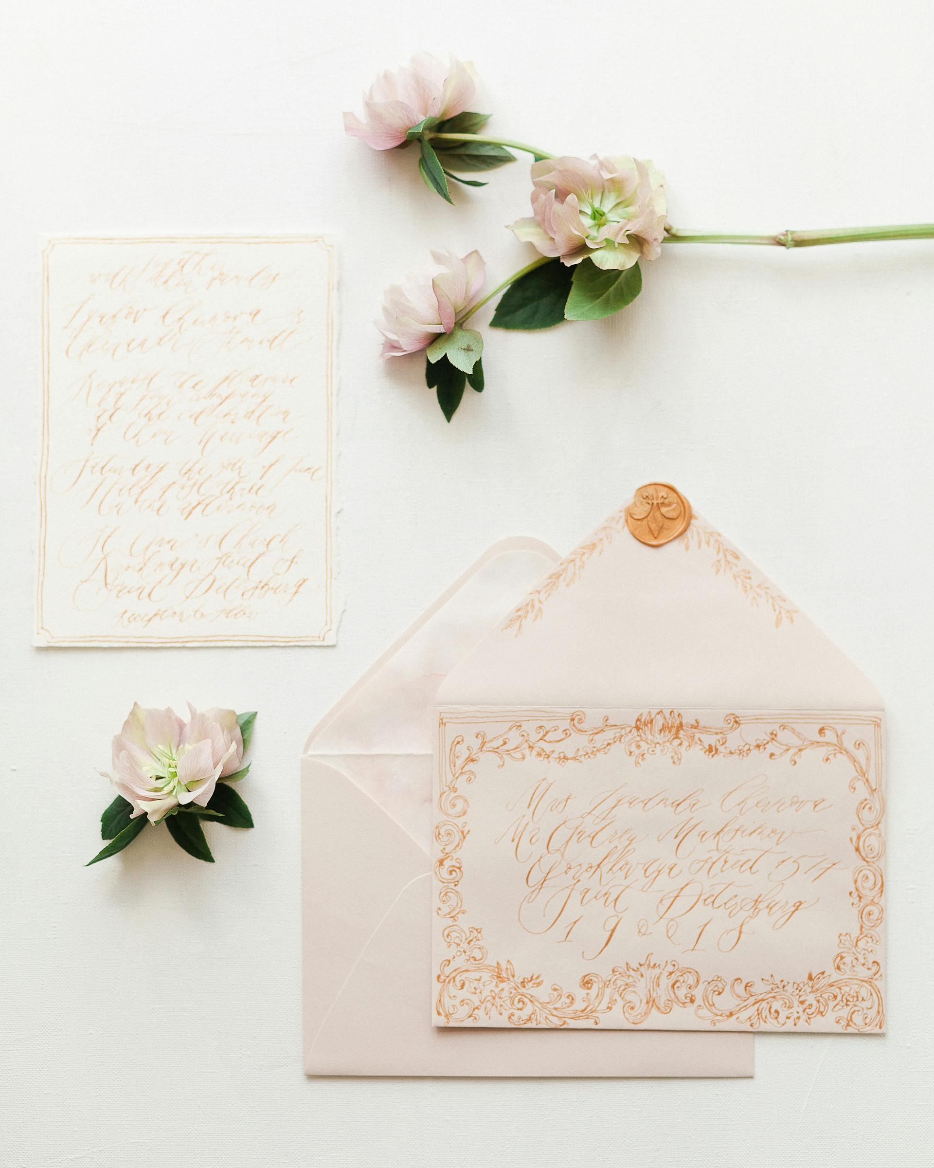 envelope aberto e carta