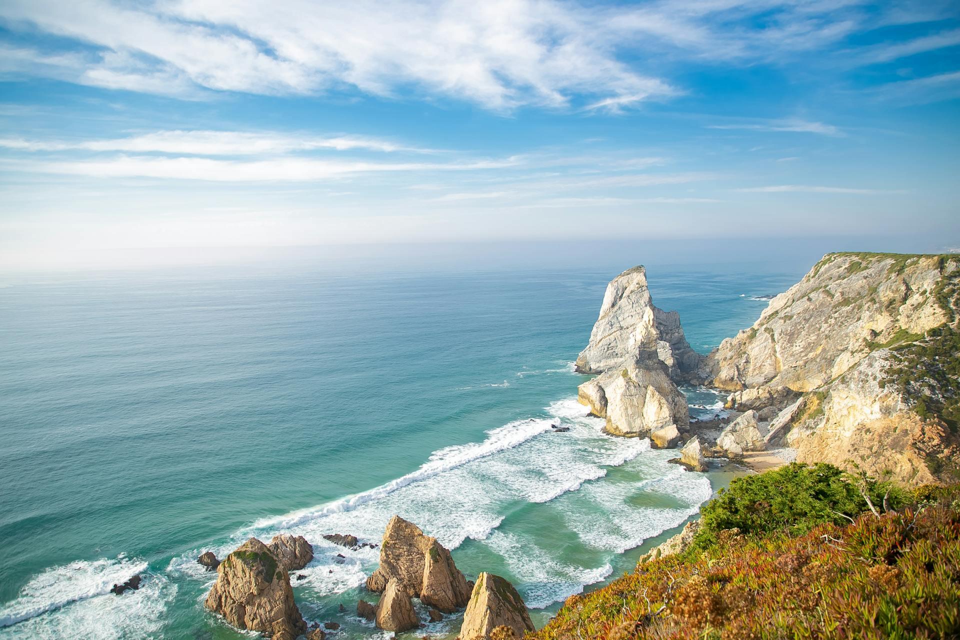 ondas na costa de Sintra